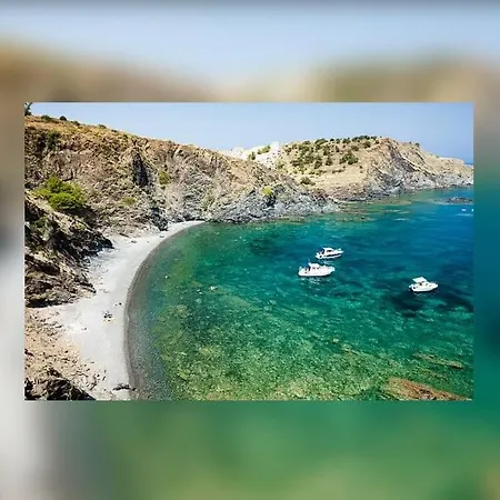 Vue Mer, Crique De Peyrefite, Cerbere-banyuls. *