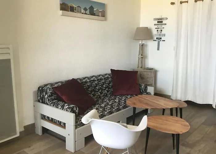 Apartment Vue Mer, Crique De Peyrefite, Cerbere-banyuls. Cerbère